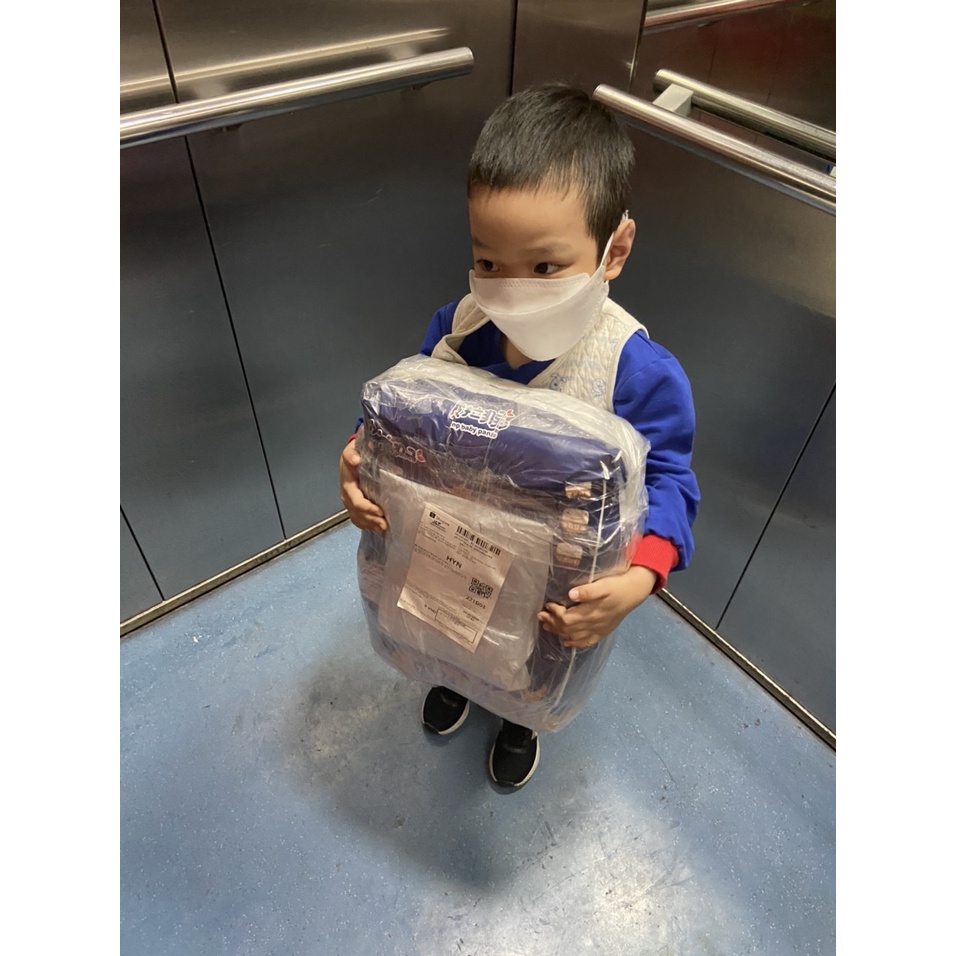 1 bịch Đại STEPBABY 🙉 TẶNG QUÀ 🙉 Tã/Bỉm Quần/Dán Step baby 🐬 Size M quần 🐟 Babycute 👍 Sumikko 💕 Takizumi, Bỉm khỉ, Tã