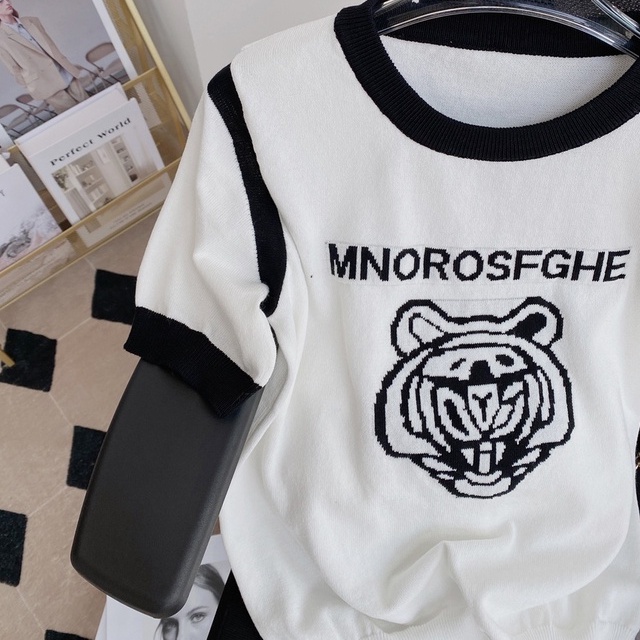 Áo thun ZHELIHANGFEI dệt kim ngắn tay cổ tròn thêu họa tiết xinh xắn