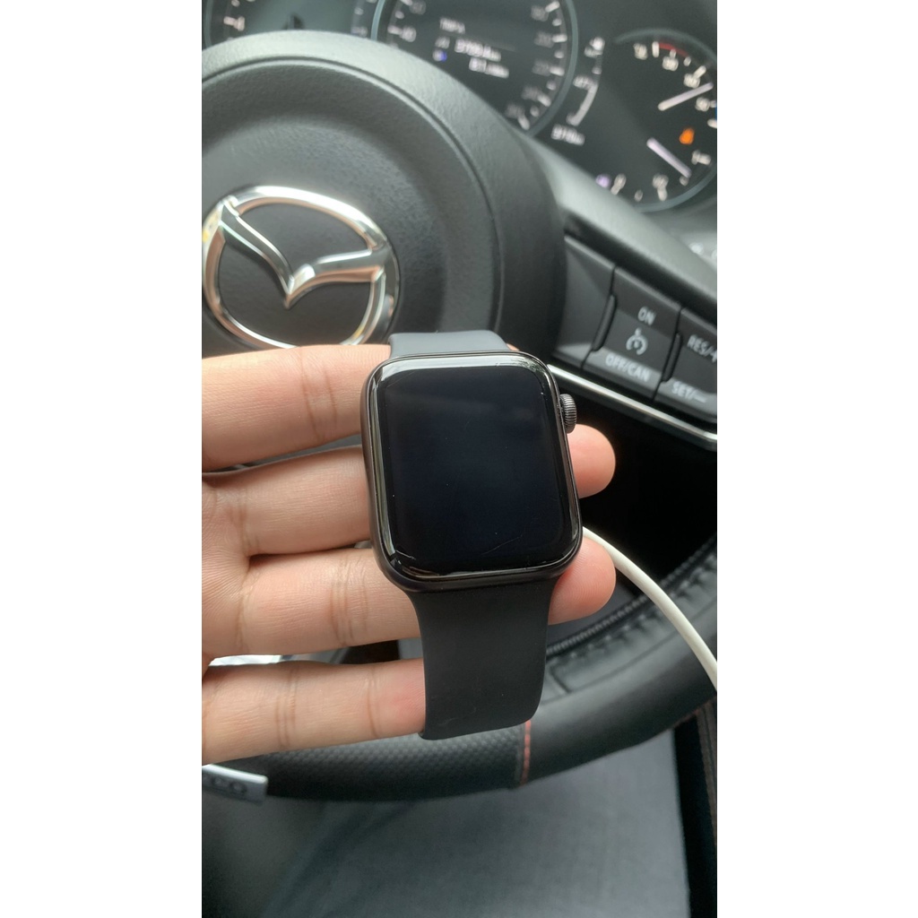 Apple Watch SE GPS + Cellular 44mm viền nhôm dây cao su