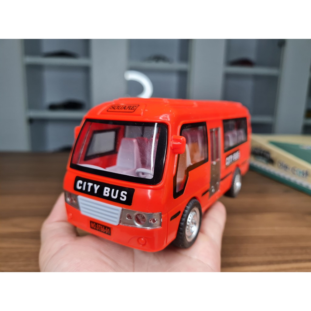 Xe Mô Hình Mẫu Xe Bus Chiều Dài 17cm Có Đèn Nhạc Trớn Màu Cam Đỏ MÃ ST66-01-02