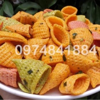 500gr Snack Tam giác Nón cay giòn đậm vị