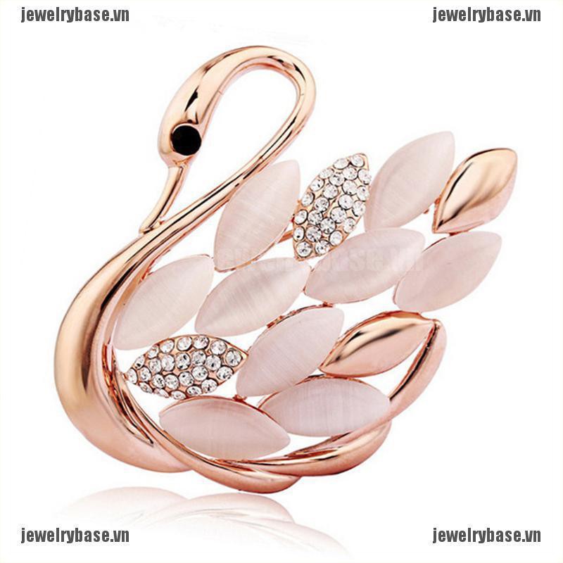 [Base] Trendy Elegant Swan Pattern Rhinestone Brooch Pins Crystal Brooches Pins Clips [VN]