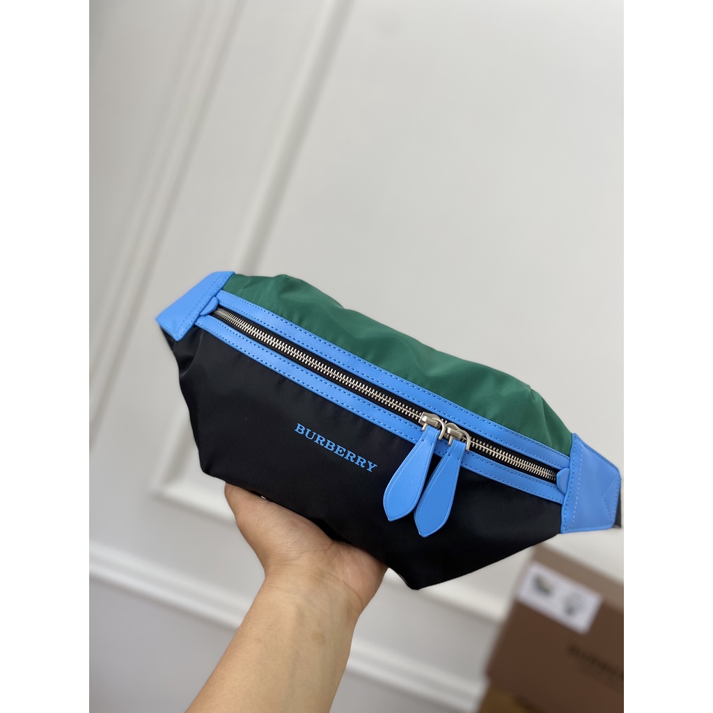 Túi Đeo Hông Burberry Kiểu Vintage Thiết Kế Đơn Giản Cá Tính