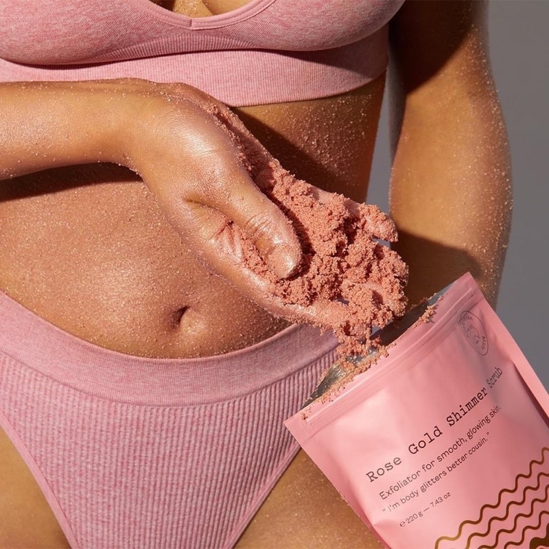 Tẩy da chết Frank Body Rose Gold Shimmer Scrub - CHÍNH HÃNG