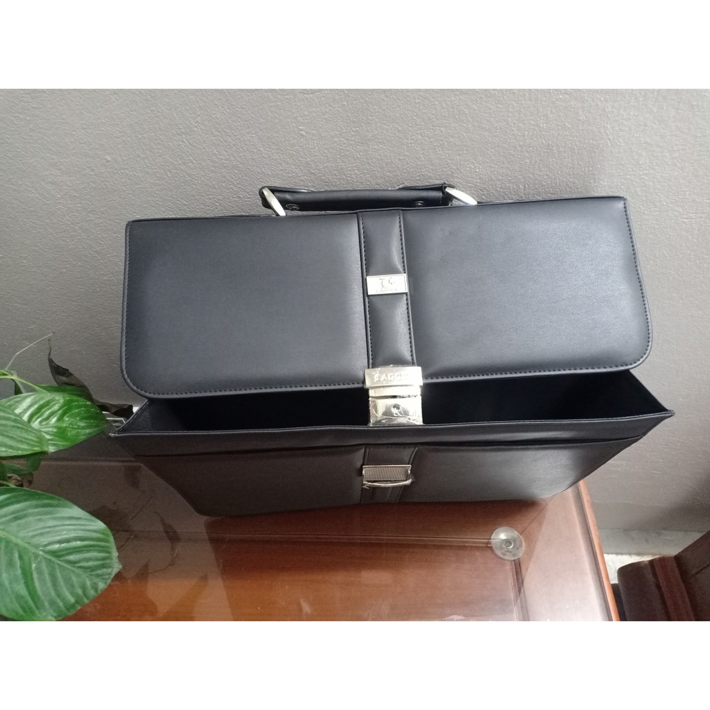 Cặp cán bộ  Chính Hãng LADODA Ca73B (Quà 20-11) | BigBuy360 - bigbuy360.vn