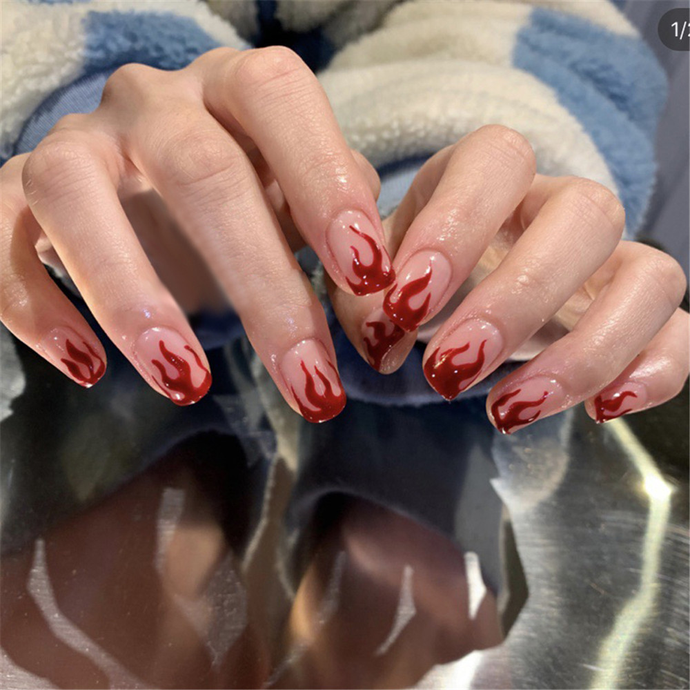 Bộ 24 chiếc móng tay giả thiết kế đơn giản sáng tạo cho trang trí