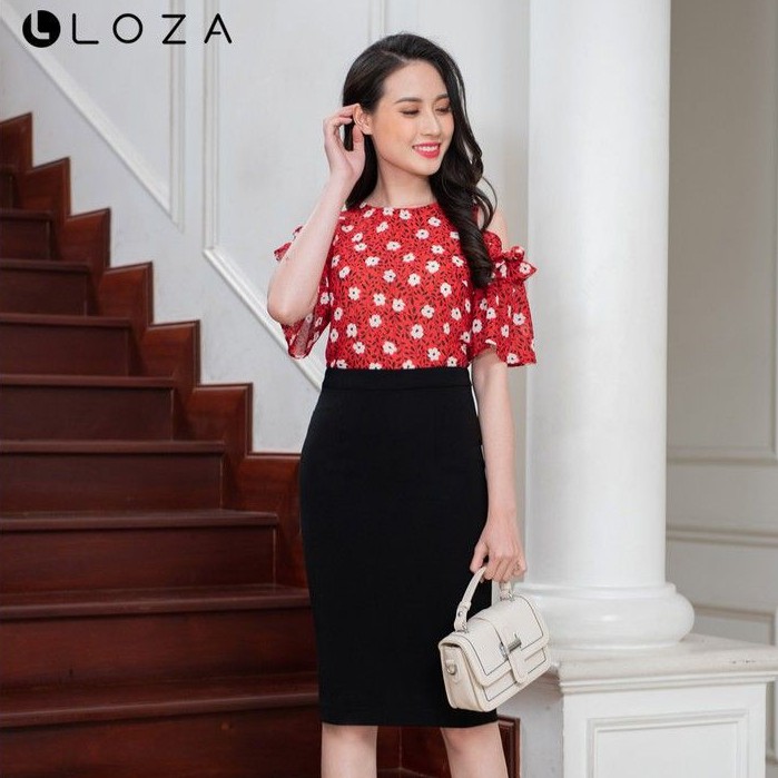 [Mã FASHIONMALLT4 giảm 15% đơn 150k] Áo sơ mi nữ LOZA hở vai hoa trắng nền đỏ - LS1332DO