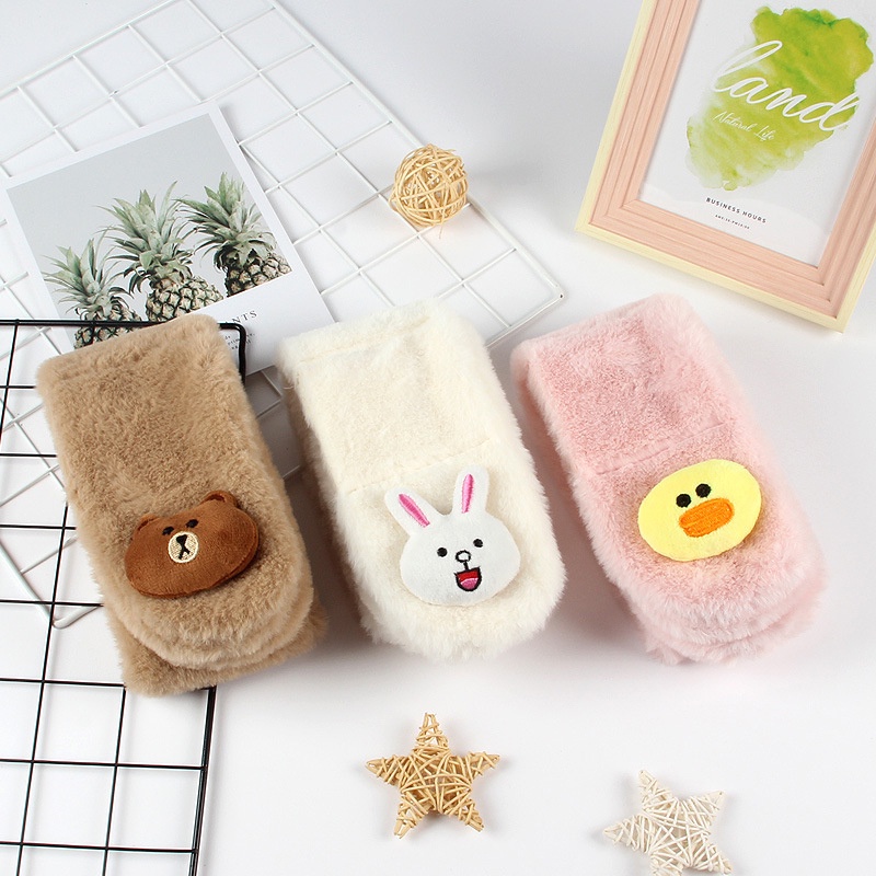Khăn quàng cổ nhồi bông gắn hình thỏ gấu dễ thương sưởi ấm mùa thu đông cho trẻ nhỏ
