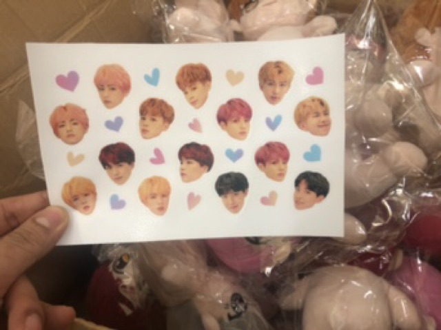 Sticker BTS trong Idol