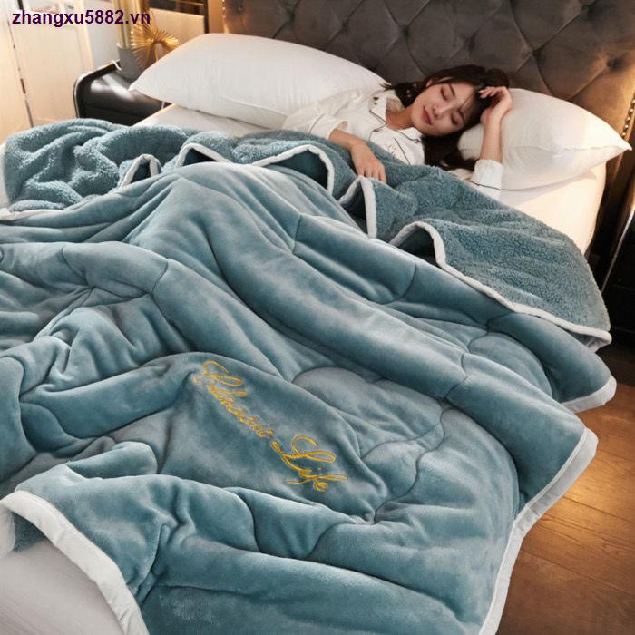 Chăn mùa đông bằng len cừu ba lớp dày dặn ấm áp