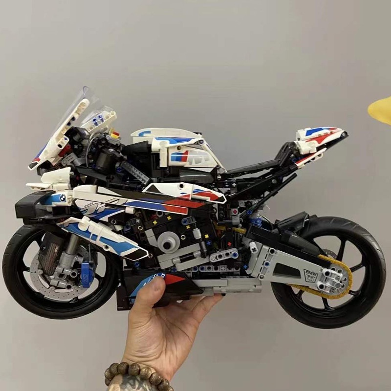 Đồ chơi Lắp ráp mô hình Technic A2118 XE MOTORAD M1000RR