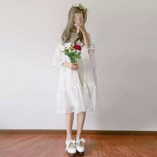 Váy trắng tiểu thư babydoll