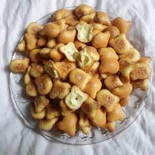Hộp bánh gấu nhân kem loại Thường hoặc mix 3 vị Thơm Ngon