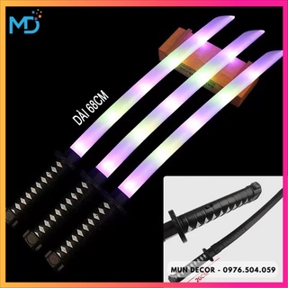 Đồ chơi kiếm phát sáng, kiếm nhựa katana, đồ chơi cháy phố
