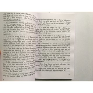Sách - Luật Thương Mại (Tái bản 2019)