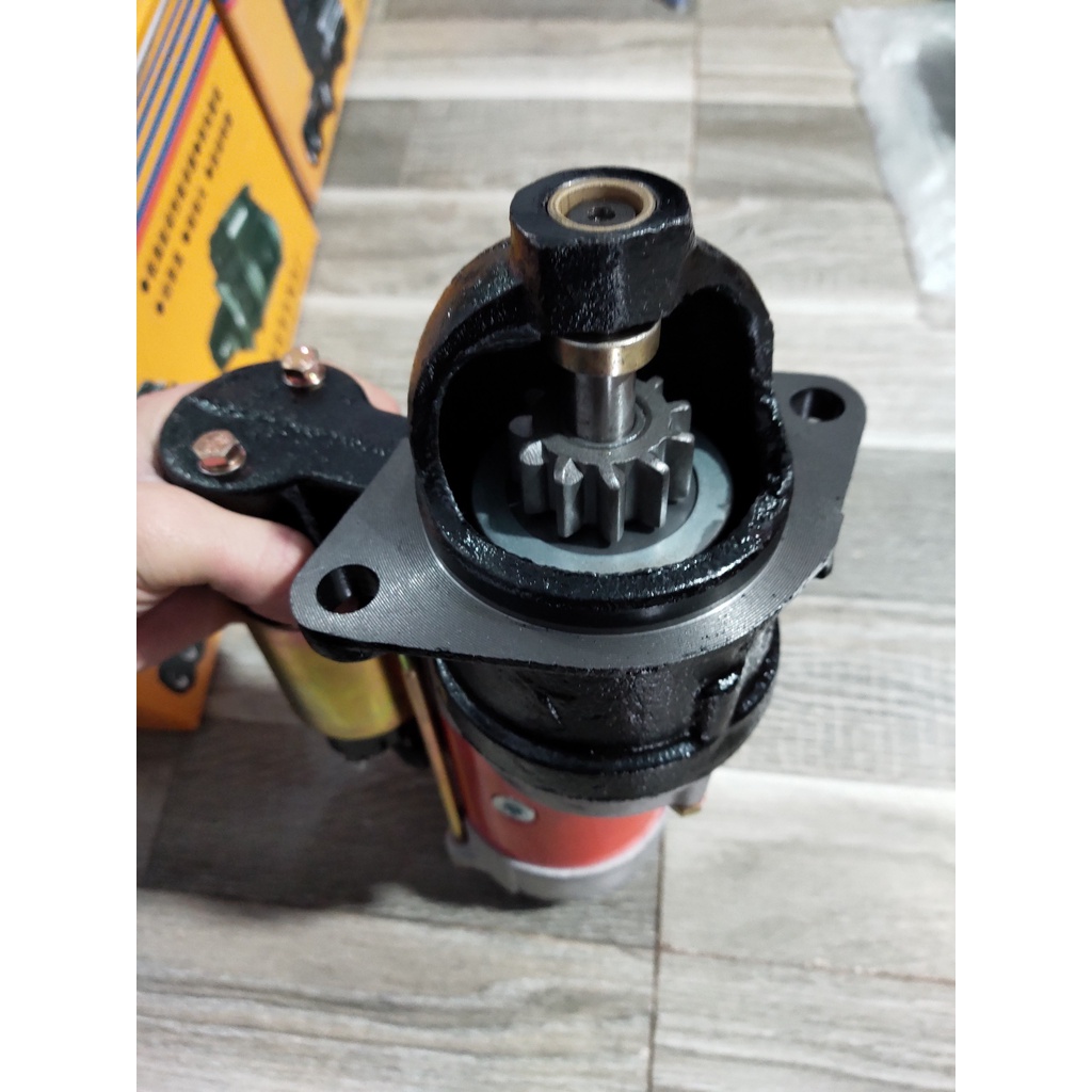 Sản phẩm gia đình làm: Đề QDJ2636A 11R 24V cong vàng