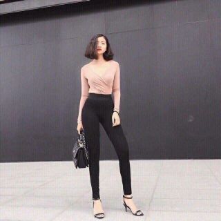 QUẦN LEGGING GÂN TRƯỚC ZZA
