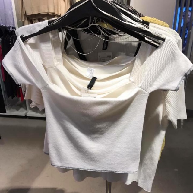 Áo Hở vai HM sexy