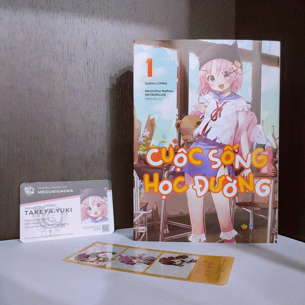Lẻ và seal cuộc sống học đường Vol.1 bản đặc biệt + card, poster và ống