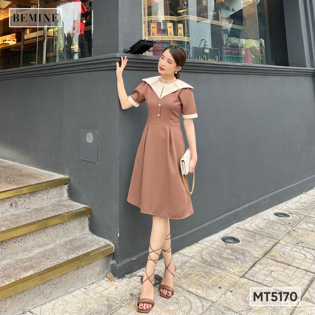 Đầm cổ thuỷ thủ dáng nhọn xếp ly tùng BEMINE MT5170NAU