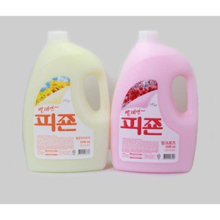 Nước xả vải Pigeon hương hoa hồng can 2500ml Hàn Quốc