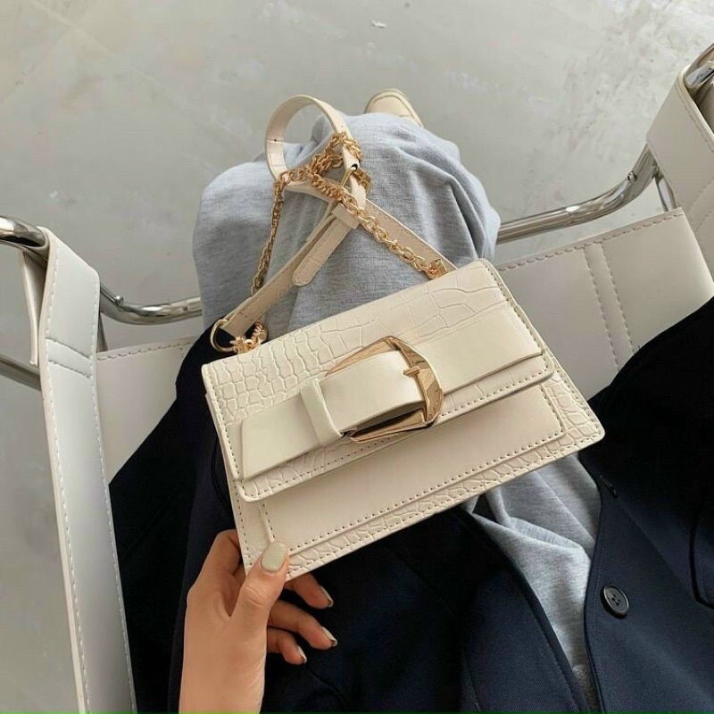 Túi Đeo Chéo Nữ  Túi Đeo Vai Khuy Gài Ngang Da Rắn