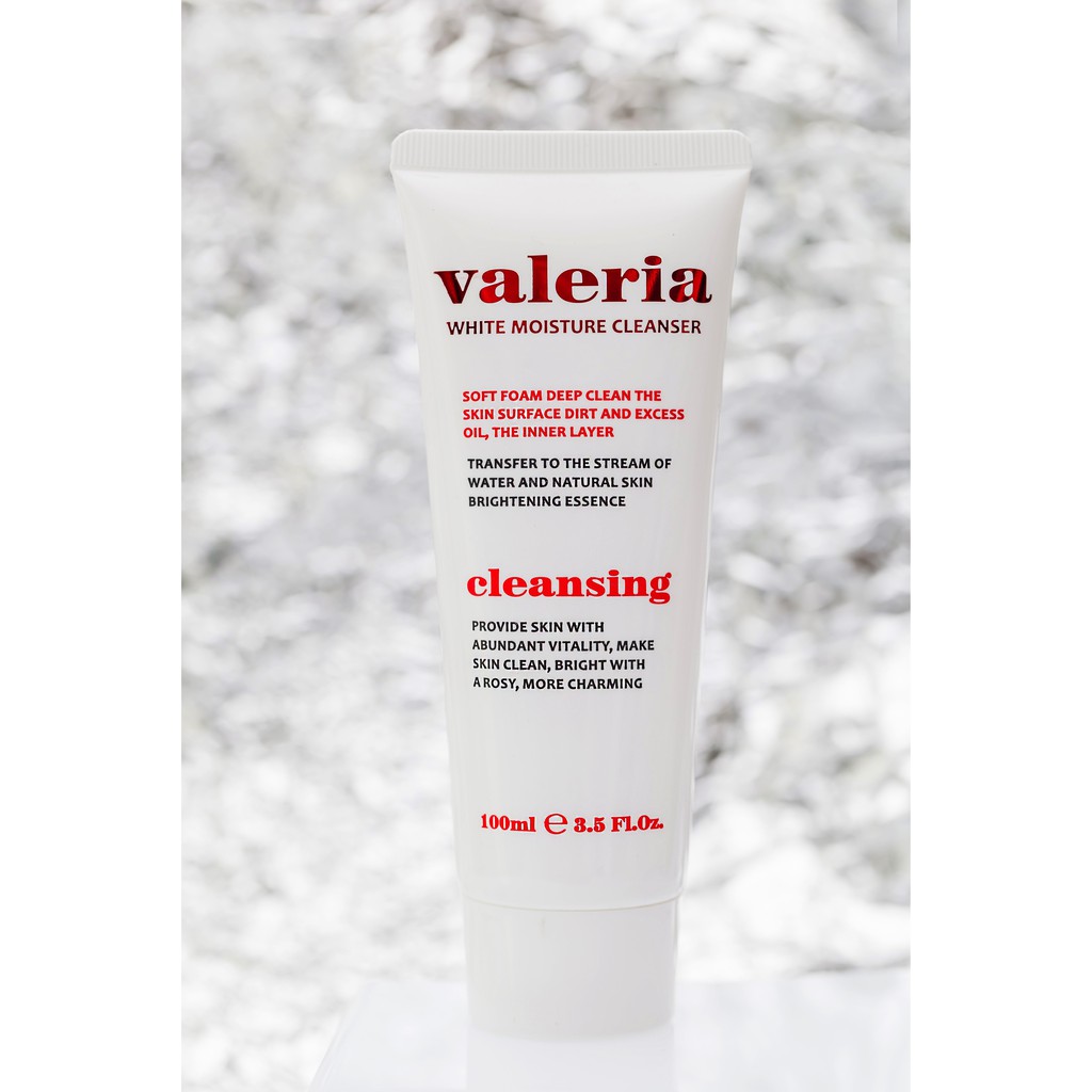 Sữa rửa mặt Valeria