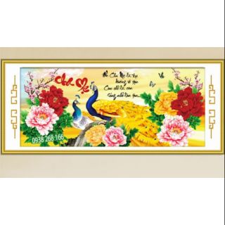 Tranh đính đá chim công cha mẹ. kích thước: 110x50 cm