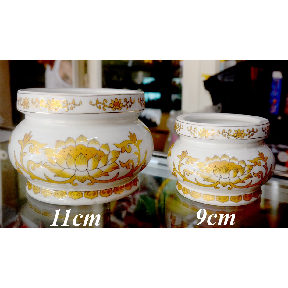 Lư hương thờ cúng sứ trắng sen vàng