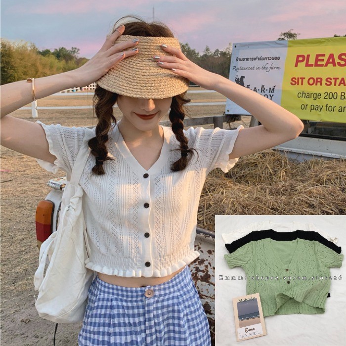 [Mã FATHANG5 giảm 10K đơn 50K] Áo croptop len nút gỗ, hàng Quảng Châu, Freeszie (Có ảnh + video thật)