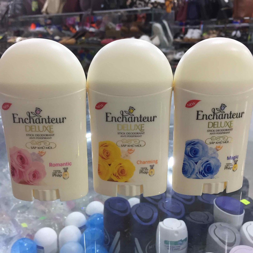 Sáp Khử Mùi Enchanteur 40G