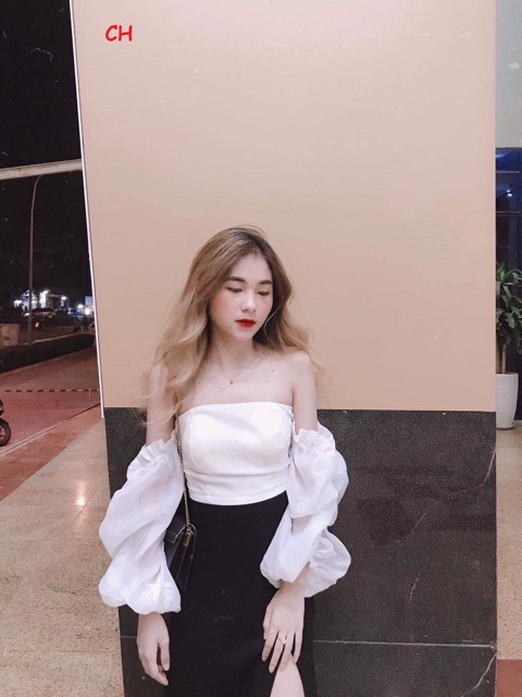 [ Mã FAMAYWA2 giảm 10K đơn 50K] Sét chân váy xẻ kèm áo trễ vai tay bồng COH0320 | BigBuy360 - bigbuy360.vn