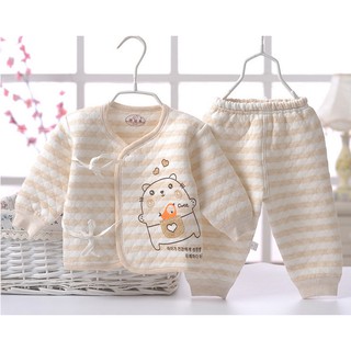 Bộ sơ sinh chần bông mềm mại cho bé