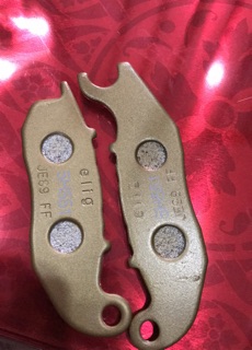 Má phanh Airblade click má trước