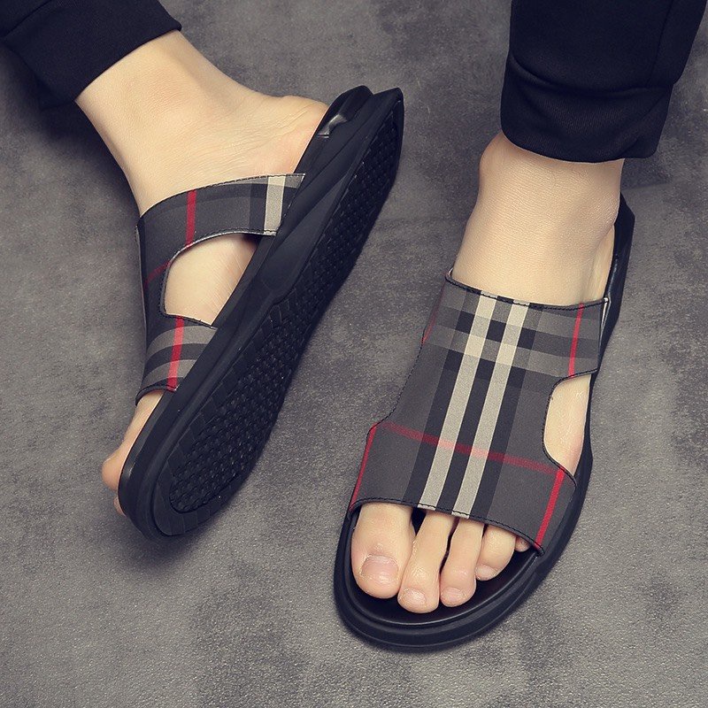 Dép nam quai chéo , đế cao su đúc nguyên khối cực êm ái