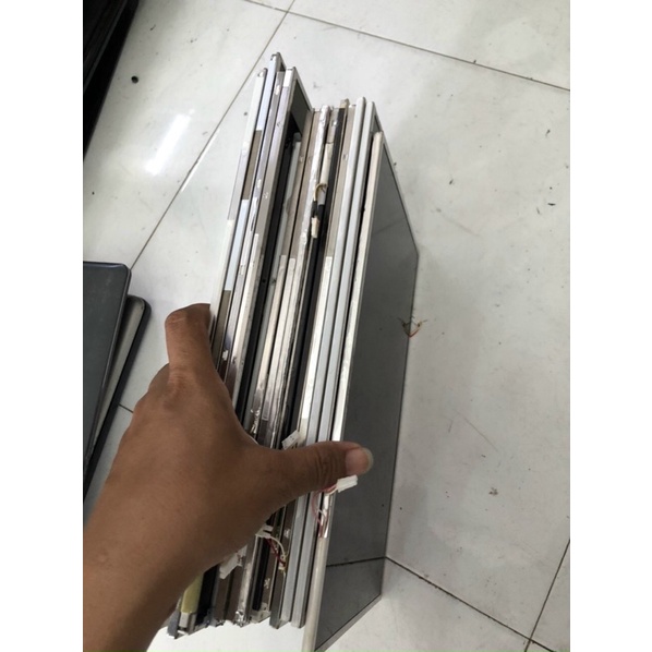 [Giá Rẻ] Màn Laptop 14.1, 15.4 cao áp dành cho những dòng laptop core2 hoặc thấp hơn