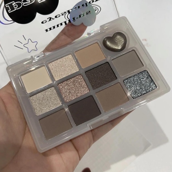 Bảng mắt 12 ô Jill Leen Sweet Heart 7.2g tone đen độc lạ