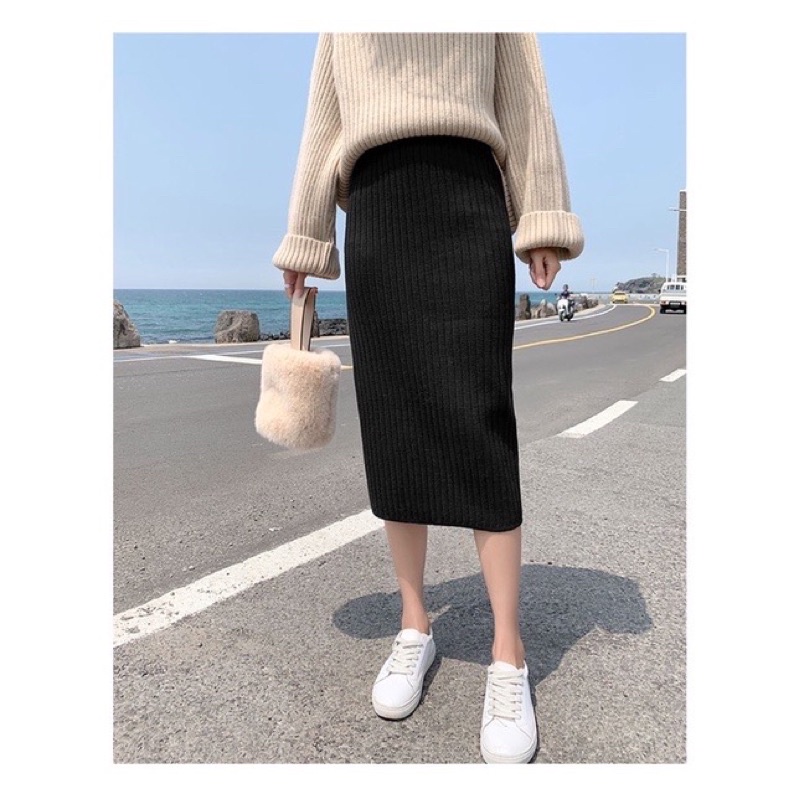 Chân váy len dáng bút