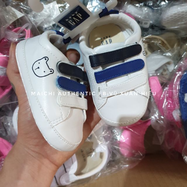 Giầy gap sale