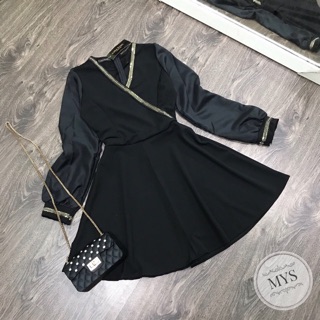 Đầm xoè đính kim sa viền