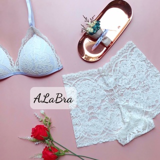 Đồ lót ren sexy màu hàng thiết kế nguyên set gồm áo + quần
