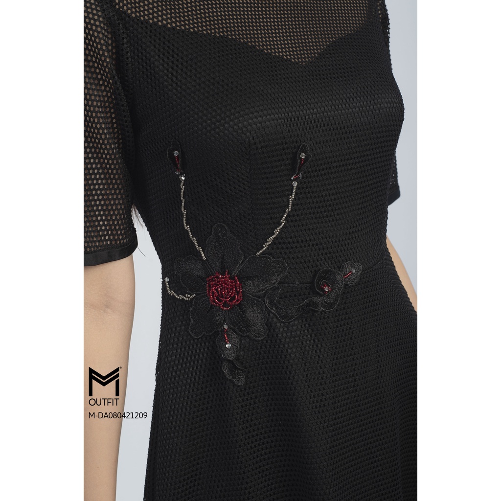 Đầm ren lưới cổ tròn, tay ngắn, MMOutfit M-DA080421209