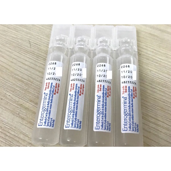 1 ống Men tiêu hóa Enterogermina chứa 2 tỷ bào tử Bacillus clausii