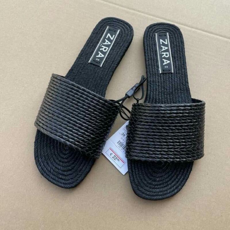 Dép doro quai chéo đính hạt xuất dư đế cao su chắc chắn (form nhỏ khách tăng 1-2 size)