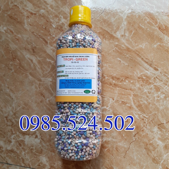 Phân bón NPK 15 + 15 + 15+TE (phân bón chuyên dùng cho hoa cây cảnh)