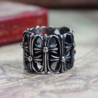 Nhẫn chrome heart đẹp big bang