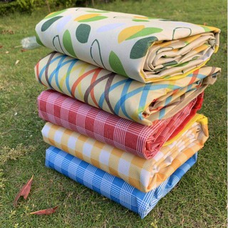 Thảm picnic dã ngoại gấp gọn size lớn 2x2m tiện lợi chống thấm nước, hoa văn đẹp, dễ vệ sinh sau khi dùng