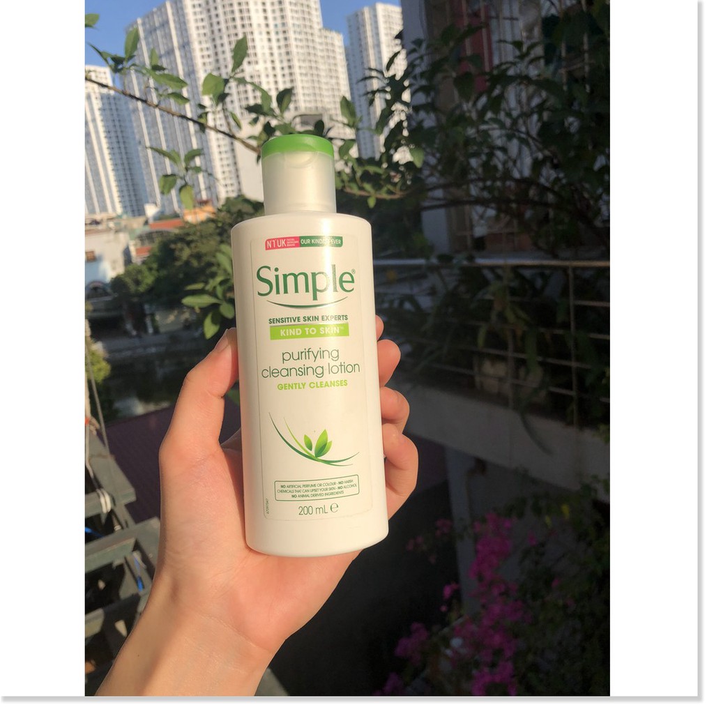 [Mã giảm giá mỹ phẩm UK chính hãng] Sữa tẩy trang dịu nhẹ Simple Kind To Skin Purifying Cleansing Lotion 200ml (Bill Anh