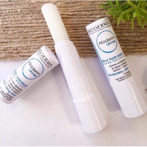 Son Dưỡng Bioderma Atoderm Levres Pháp Ẩm Cho Môi ,Giúp Môi Mềm Mại, Không Bị Khô, Nứt, Nẻ - Hàng Chính Hãng