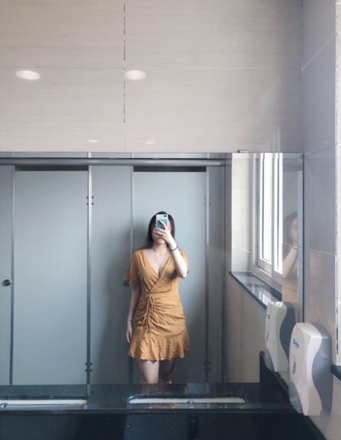 (Ảnh thật)Đầm xòe nhún xốp vàng rút hông eo sexy vải đẹp | BigBuy360 - bigbuy360.vn